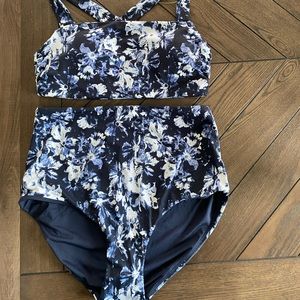 Senita Athletics 2 Piece Swimsuit